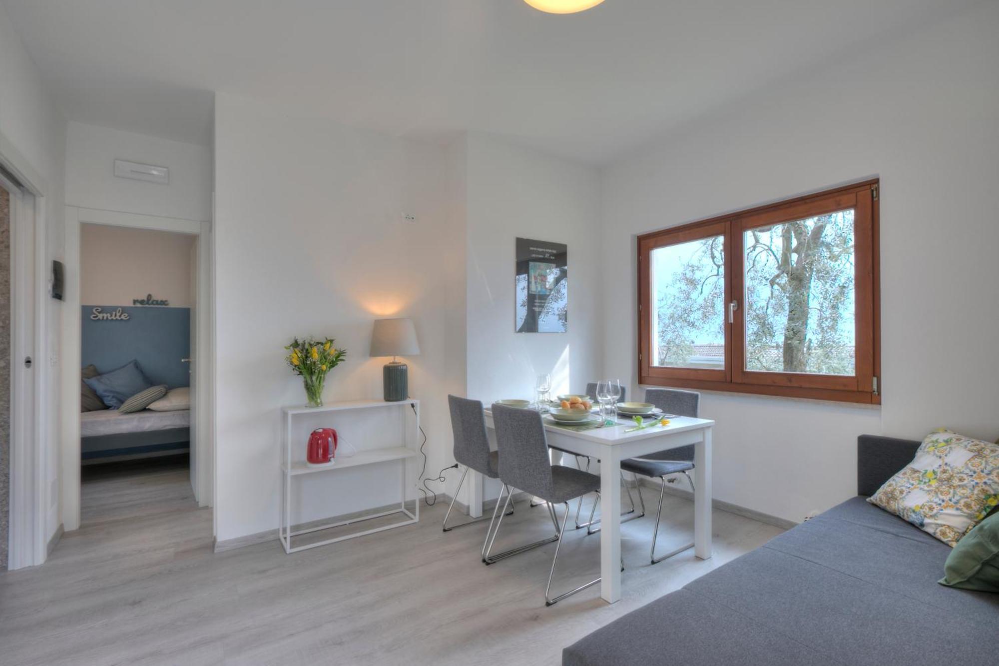 Relais Nanzello Garda Living 1 And 2 Villa Limone sul Garda Bagian luar foto